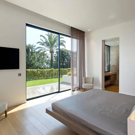 Ref 1960 - - Sea View For Rent Villa *