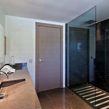 Ref 1960 - - Sea View For Rent Villa