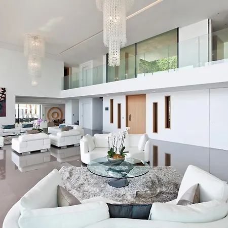 Ref 1960 - - Sea View For Rent Villa Cannes