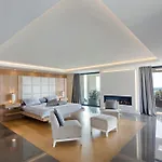 Ref 1960 - - Sea View For Rent Канны