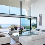 Ref 1960 - - Sea View For Rent