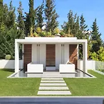 Ref 1960 - - Sea View For Rent