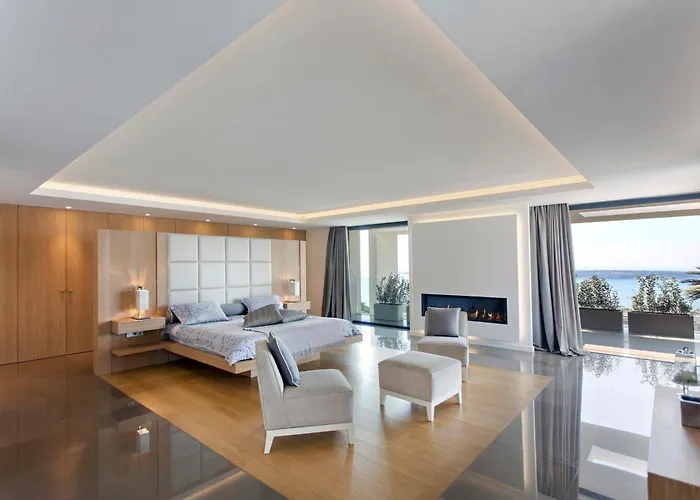 Ref 1960 - - Sea View For Rent Cannes
