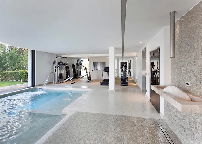 Ref 1960 - - Sea View For Rent Cannes