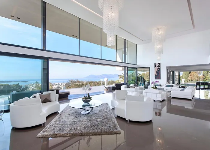Ref 1960 - - Sea View For Rent Villa *
